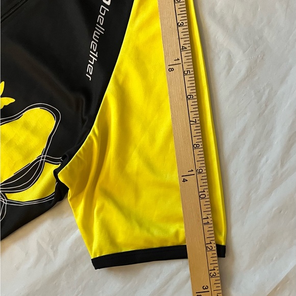 Bellwether medium ladies cycle top - Picture 4 of 9